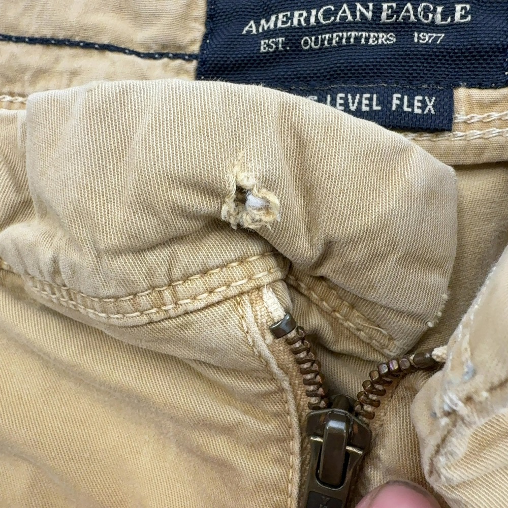 American Eagle Shorts Mens 33 Tan Cotton Next Level Flex Slim Chino Casual Style - Picture 2 of 7